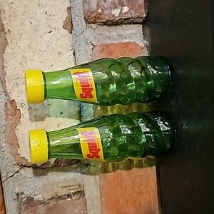 Salt & Pepper Shakers Squirt Kitchen